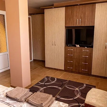 Comfort בית נופש מונטנה